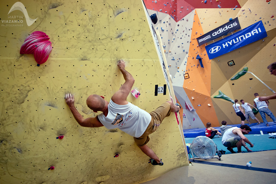 vertigo, open, lezecke, centrum, boulder, bouldering, umela, stena, boulder, pretek